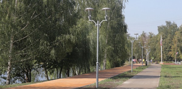 На Юбилейном бульваре, благоустроенном в рамках нацпроекта «Жилье и городская среда», появилась велодорожка