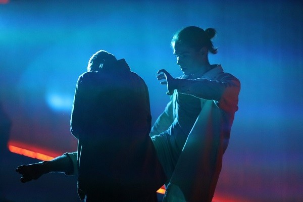 Никитин наградил скульптора Полисского «За вклад в развитие современного искусства»