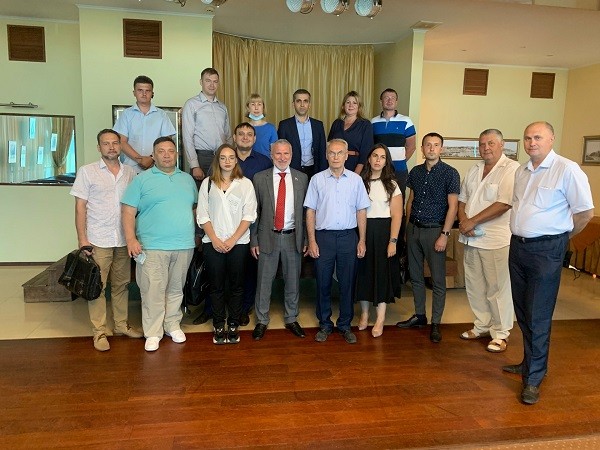 Нижегородцы пожаловались депутату Госдумы на проблемы в сфере ЖКХ и здравоохранение