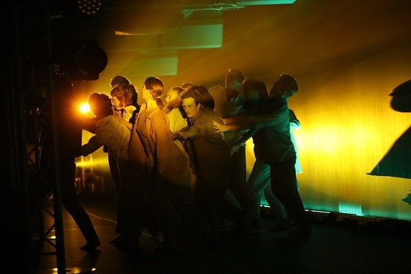 Никитин наградил скульптора Полисского «За вклад в развитие современного искусства»