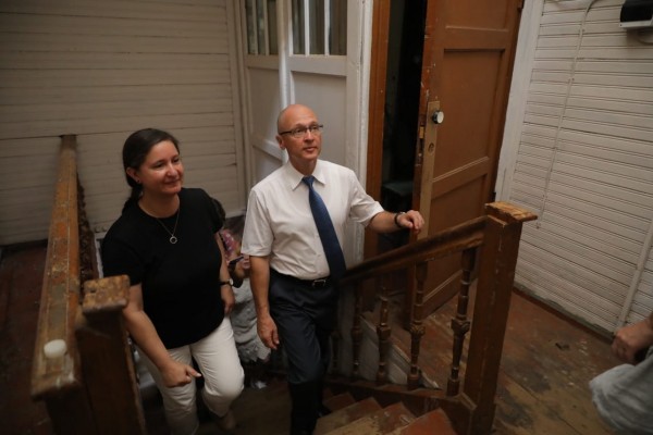 Сергей Кириенко, Игорь Комаров и Глеб Никитин посетили квартал Трех Святителей в Нижнем Новгороде 