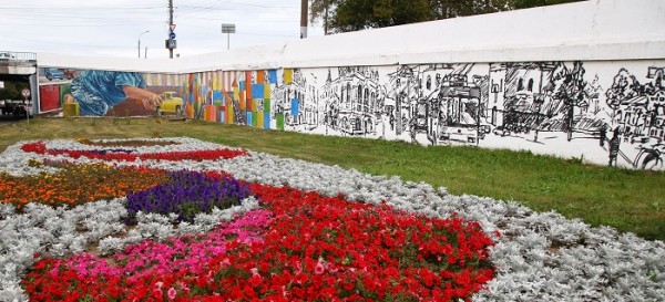 Граффити в честь легендарной «Победы» появилось у Канавинского моста Граффити в честь легендарной «Победы» появилось у Канавинского моста