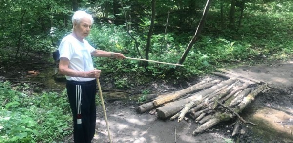 Новый мостик через ручей на территории Щелоковского хутора установят по просьбе участника Великой Отечественной войны 