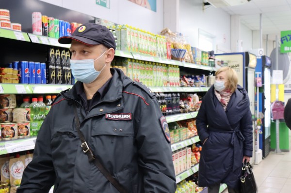 В крупных торговых центрах Нижегородской области проводятся проверки соблюдения масочного режима 