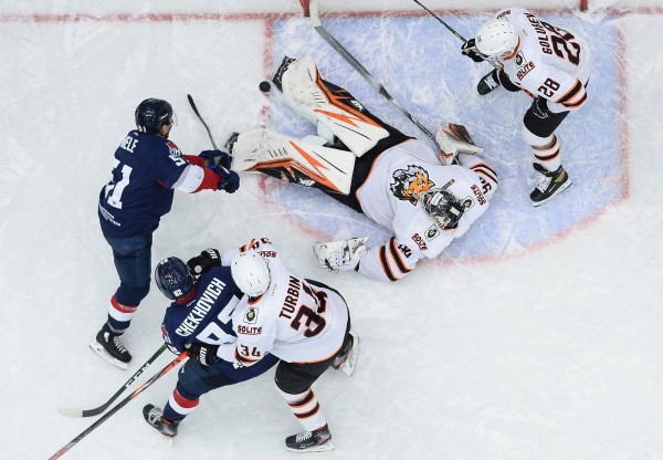 Анонс хоккейного вечера: «Торпедо» принимает «Амур»! Анонс хоккейного вечера: «Торпедо» принимает «Амур»!