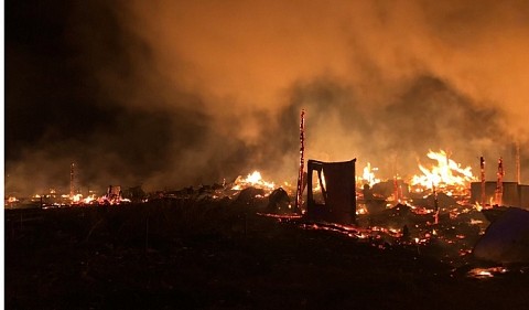 Крупный пожар уничтожил массив сараев в Дивеевском районе