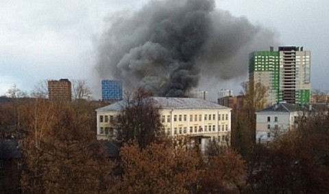 Два человека спасены при ликвидации пожара на Усиевича в Нижнем Новгороде