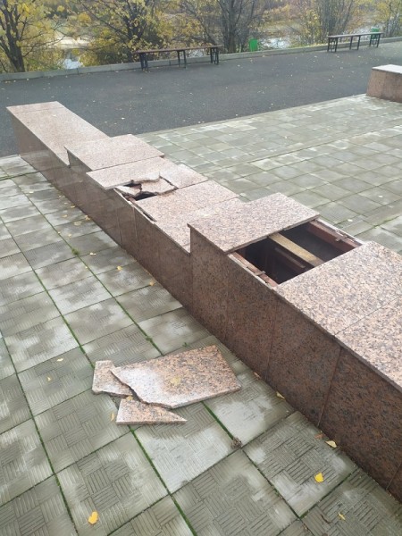 Мемориал воинам ВОВ пострадал от рук вандалов в Ветлуге Мемориал воинам ВОВ пострадал от рук вандалов в Ветлуге