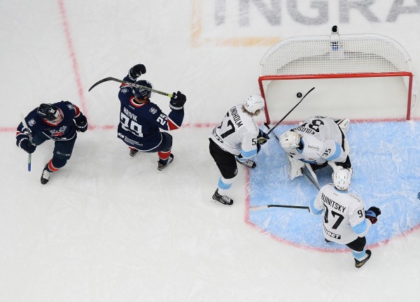 «Торпедо» — «Динамо» (Минск). Играем без зрителей… «Торпедо» — «Динамо» (Минск). Играем без зрителей…