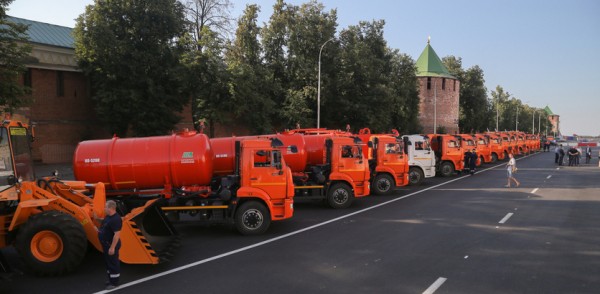 МБУ «Центр» приглашает на работу водителей на новую коммунальную технику