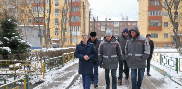 Глава города Юрий Шалабаев остался недоволен уборкой городских дворов