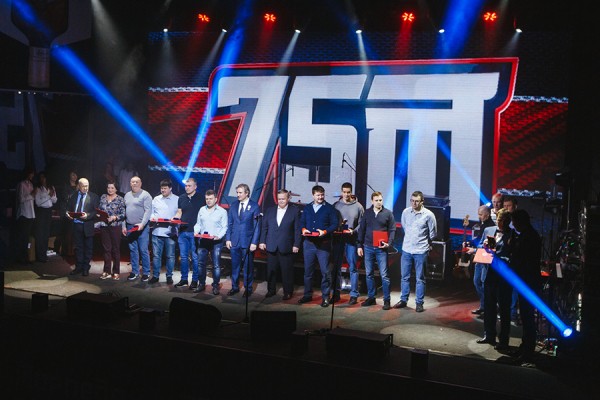 «Торпедо» наградило ветеранов «Торпедо» наградило ветеранов