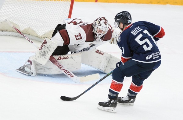 В буллитах точнее «Динамо»