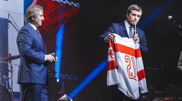 «Торпедо» наградило ветеранов «Торпедо» наградило ветеранов