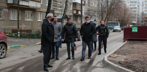 Александр Кулагин остался недоволен уборкой мусора на территории Ленинского района