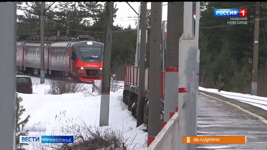 Движение автотранспорта через железнодорожный переезд в Володарске будет временно закрыто 6 декабря Движение автотранспорта через железнодорожный переезд в Володарске будет временно закрыто 6 декабря