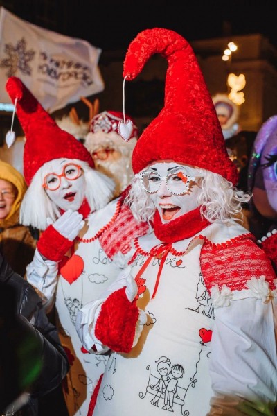 В Нижнем Новгороде фестиваль «Новогодняя столица России — 2022» открылся праздничным парадом В Нижнем Новгороде фестиваль «Новогодняя столица России — 2022» открылся праздничным парадом