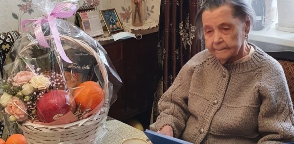 Глава города Юрий Шалабаев поздравил со столетним юбилеем участницу Великой Отечественной войны Марию Ряшкину Глава города Юрий Шалабаев поздравил со столетним юбилеем участницу Великой Отечественной войны Марию Ряшкину