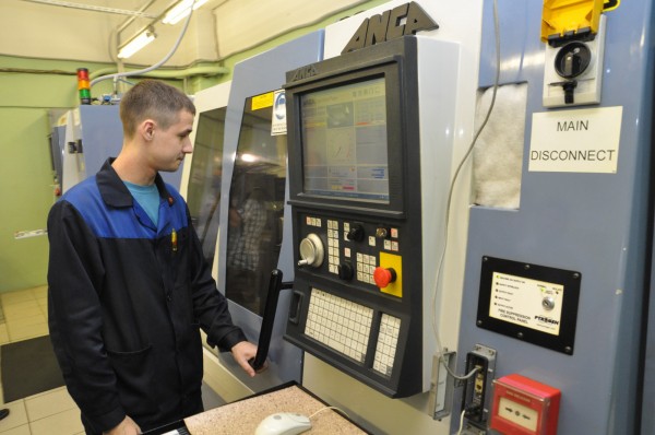 Более 2,3 млрд рублей получили с начала пандемии нижегородские предприниматели из пострадавших от коронавируса отраслей Более 2,3 млрд рублей получили с начала пандемии нижегородские предприниматели из пострадавших от коронавируса отраслей