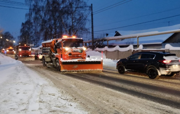 Почти пять тысяч самосвалов снега вывезли с улиц города после снегопада, прошедшего в Нижнем Новгороде в начале недели