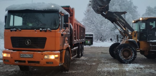 За полтора последних месяца в Нижнем Новгороде вывезли в два раза больше снега, чем за всю зиму 2019-2020 годов За полтора последних месяца в Нижнем Новгороде вывезли в два раза больше снега, чем за всю зиму 2019-2020 годов