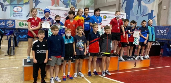 Теннисист Евгений Досов выиграл Турнир сильнейших спортсменов России «ТОП-16»