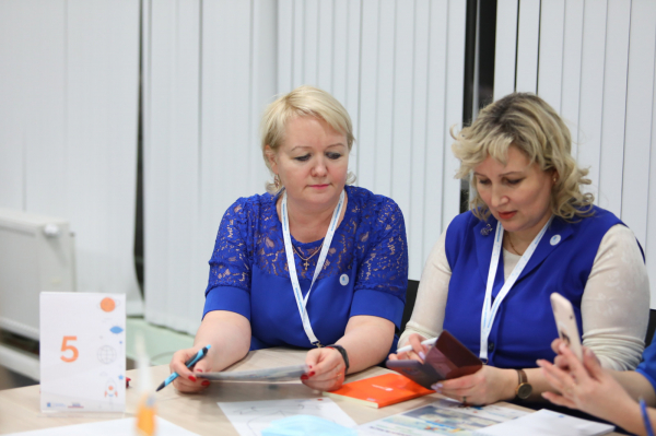 Три команды из Нижегородской области вышли в финал профессионального конкурса «Флагманы образования. Школа» 