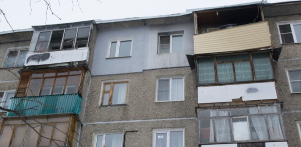 Жильцам пострадавшего подъезда после оценки ущерба планируется выплатить материальную помощь