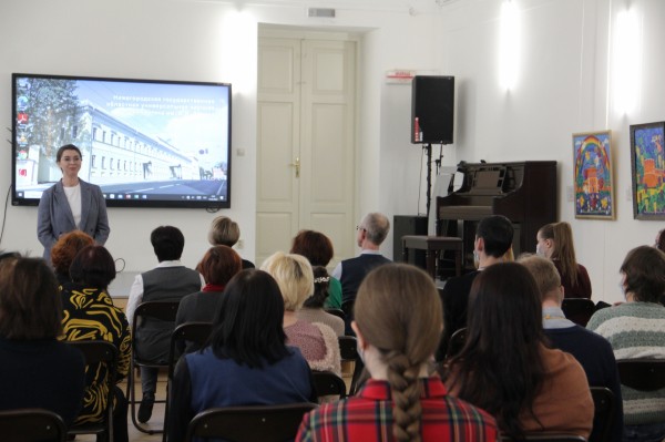 Надежда Шевелилова возглавила нижегородскую библиотеку имени Ленина