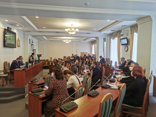 Предстоящие изменения в работе общественного транспорта одобрили депутаты Заксобрания, представители нижегородского Минтранса и проектировщики Предстоящие изменения в работе общественного транспорта одобрили депутаты Заксобрания, представители нижегородского Минтранса и проектировщики