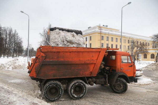 Более 1,2 млн кубометров снега вывезли с улиц Нижнего Новгорода с начала зимы