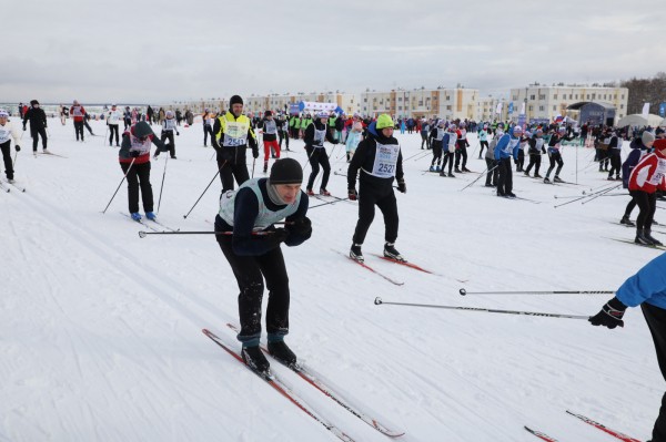Почти 14 тысяч человек приняли участие в 40-й Всероссийской массовой гонке «Лыжня России — 2022» в Нижегородской области 