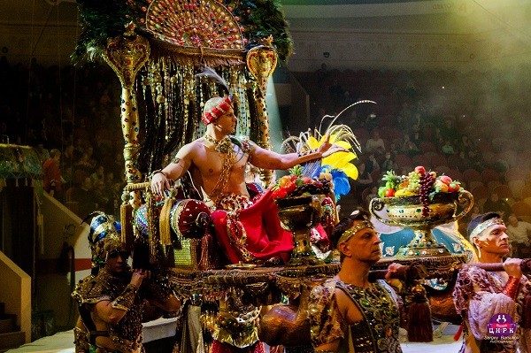 Гия Эрадзе представит «Песчаную сказку» в Нижегородском цирке Гия Эрадзе представит «Песчаную сказку» в Нижегородском цирке