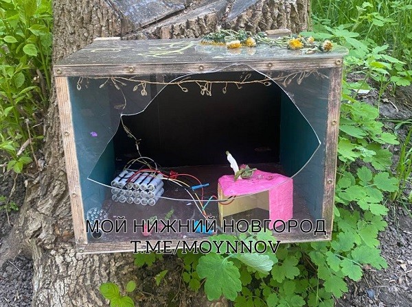 Скульптуры объевшихся мышей похитили из арт-объекта на Почаинском бульваре