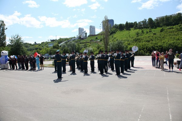 Свыше 200 участников собрал нижегородский автомотопробег в День России
