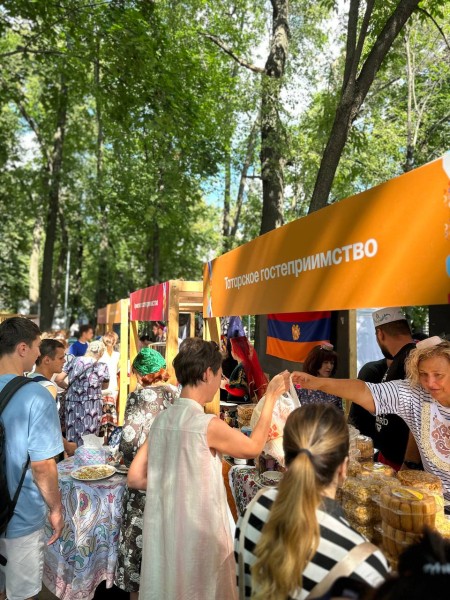 Межнациональная ярмарка «Дружный Нижний» открылась в парке Свердлова