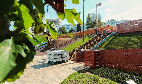 Гарантийный ремонт лестниц начали в парке 800-летия Нижнего Новгорода Гарантийный ремонт лестниц начали в парке 800-летия Нижнего Новгорода