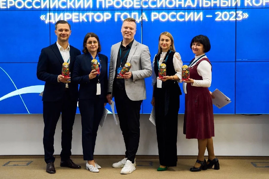 Директор 82 лицея вошла в пятёрку лучших директов школ нашей страны Директор 82 лицея вошла в пятёрку лучших директов школ нашей страны