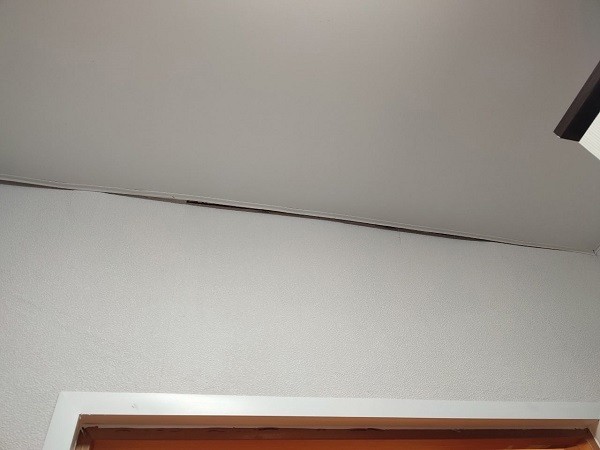 Полы провалились в квартирах, выданных детям-сиротам в Красных Баках