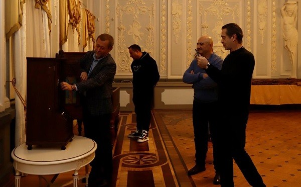 Владимир Машков посетил Усадьбу Рукавишниковых в Нижнем Новгороде