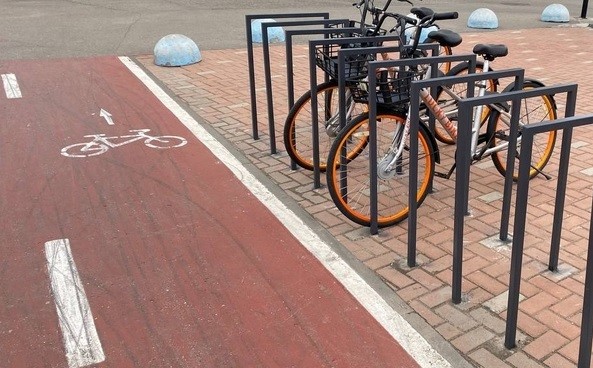 Свыше 100 велопарковок установили в Нижегородском районе Нижнего Новгорода