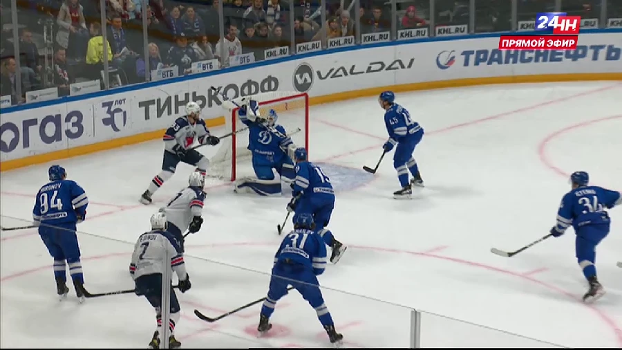 Нижегородское «Торпедо» уступило московскому «Динамо» в матче КХЛ Нижегородское «Торпедо» уступило московскому «Динамо» в матче КХЛ