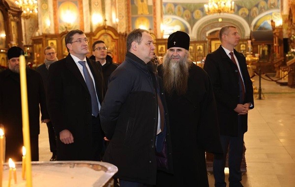 Премьер-министр Беларуси Роман Головченко прибыл в Нижний Новгород