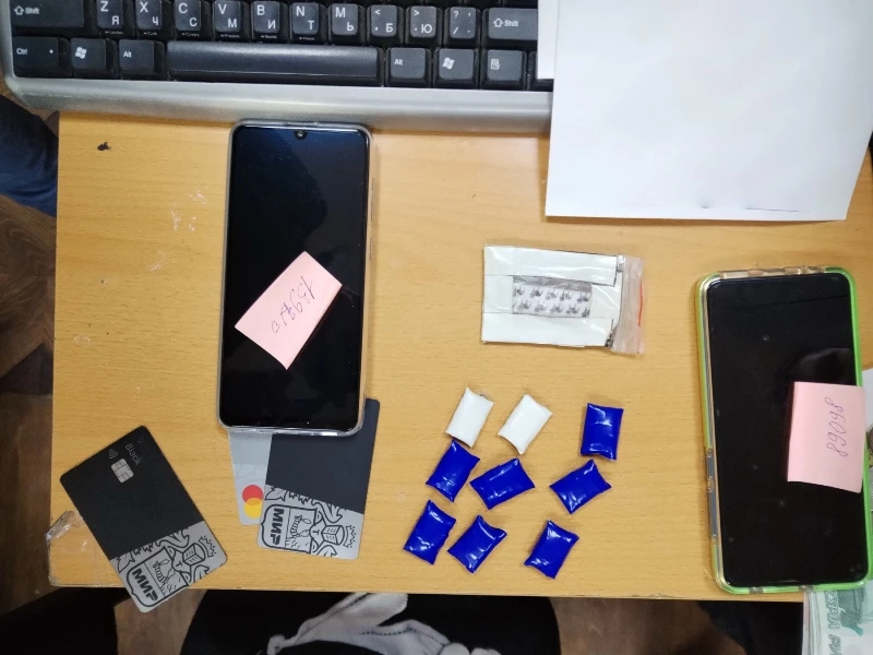 Наркосбытчика задержали в Нижнем Новгороде Наркосбытчика задержали в Нижнем Новгороде