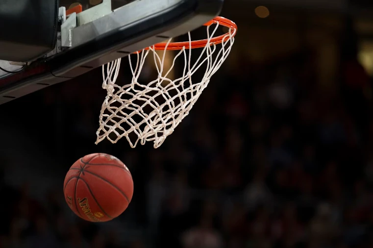 «Пари Нижний Новгород» вышел в полуфинал Кубка России по баскетболу «Пари Нижний Новгород» вышел в полуфинал Кубка России по баскетболу