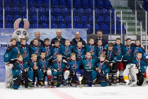 Определены победители и призеры финальных встреч Чемпионата и Первенства Нижнего Новгорода по хоккею Определены победители и призеры финальных встреч Чемпионата и Первенства Нижнего Новгорода по хоккею