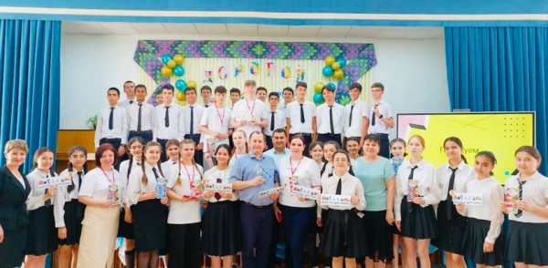 Ученики нижегородской школы № 119 провели тренинг креативных компетенций «Твои возможности» для ребят школы №30 города Бухары