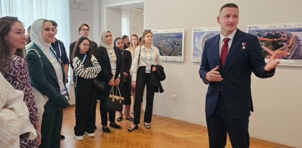 Международная выставка «Вселенная BRICS», подготовленная Нижегородским планетарием, открылась в Ульяновске 