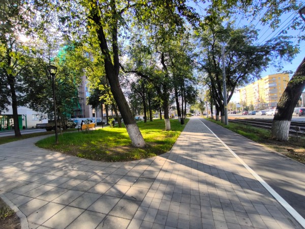 Модель экраноплана и памятный знак, посвященный конструктору Валерию Иконникову, установили в сквере его имени в Нижнем Новгороде по нацпроекту Модель экраноплана и памятный знак, посвященный конструктору Валерию Иконникову, установили в сквере его имени в Нижнем Новгороде по нацпроекту