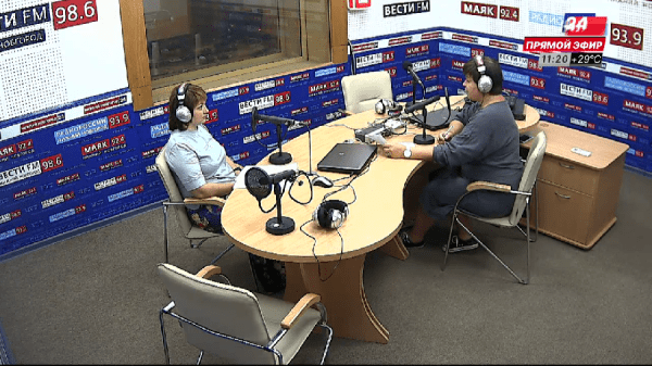 "Скажите, доктор". Почему появляется грибок на коже рук, ног и на ногтях?